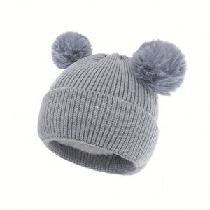 Gorro de Punto Cálido para Niños con 2 Pompones, Gorro de Invierno para Niños y Bebés - Product Image 2