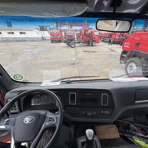 Grúa Sinotruk Howman 3650 con Distancia entre Ejes de 3650 mm, Motor Yuchai de 160 CV, Chengli Changwei, 7 Toneladas, Pluma Recta de 5 Secciones - Product Image 6