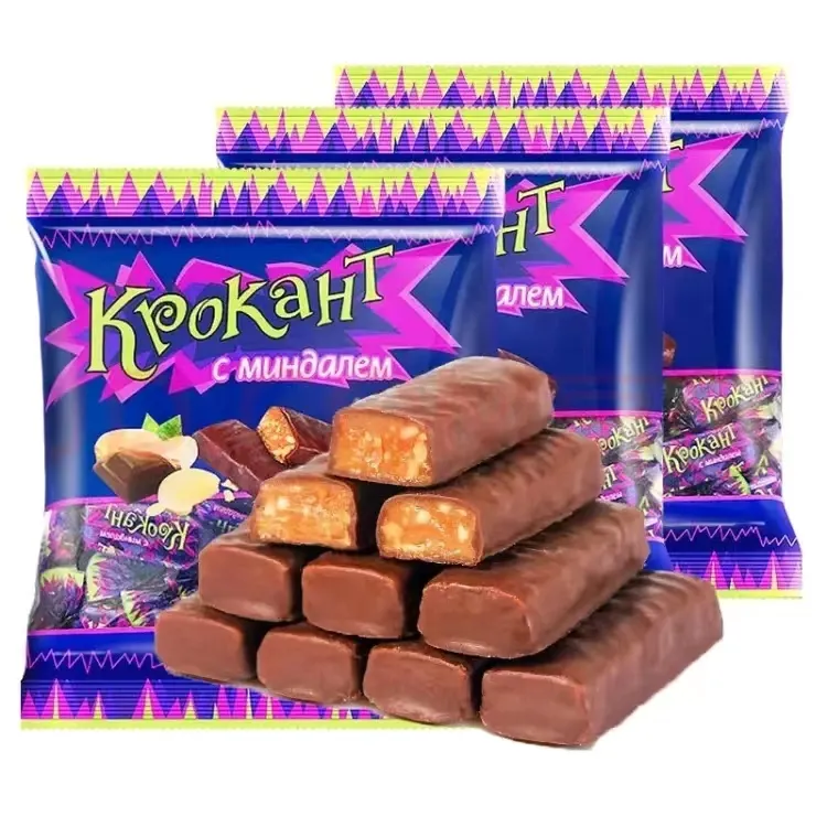 La Russie a initialement importé du sucre violet rempli de noix de chocolat 500g sac de collation de bonbons