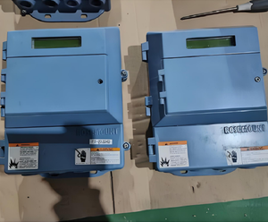 Débitmètre magnétique intelligent universel économique série Rosemounts 8712E DN15-DN100 0,2 % FS / PN40 / Classe 600 / 85-265 VAC - Product Image 1