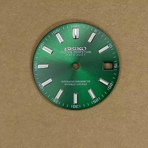 Cadran de montre en métal de luxe 28,5 mm vert lumineux, nouveau design Sunray Nail pour mouvement NH35/MH36 - Product Image 5