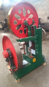 Sega a nastro verticale per la lavorazione del legno sega a nastro per macchine sportive per la lavorazione del legno CNC - Product Image 4