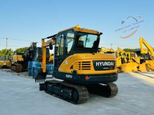 Mini-excavatrice Hyundai 60VS d'occasion de haute qualité, matériel de construction, terrassement, haute efficacité, excellent état, en stock - Product Image 5