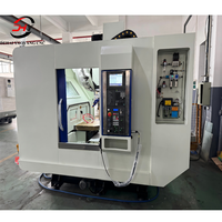 Centre d'usinage vertical CNC à double broche avec commande SYNTEC, broche BT30, haute précision, robuste, changeur d'outils automatique