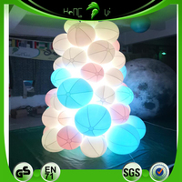 Ballon publicitaire gonflable personnalisé en forme de raisin, ballon gonflable coloré en forme de raisin avec lumière LED pour exposition et décoration
