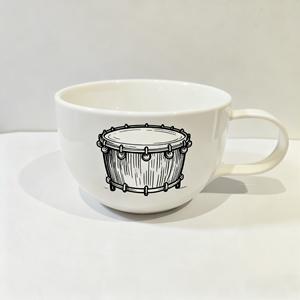 Taza de café de porcelana de cerámica hecha a mano personalizada con patrón de foto de kettledrum pintado a mano, regalo de vacaciones perfecto - Product Image 5