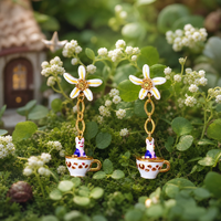 Anting Keramik Tiga Dimensi Lapis Enamel Kelinci Kecil Rantai Bunga Putih Model Panjang Model Wanita Lucu