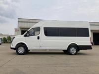 Minibús Dongfeng Yufeng de Techo Alto, 15-18 Asientos, Motor Diésel M-9T / Euro 6, Minibús de Pasajeros Automático de 15 Asientos