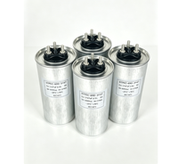 Condensateur de puissance cylindrique triphasé Liyang 690Vac 3*47uF 5% auto-réparant à faible perte à film métallique pour puissance réactive PFC industrielle