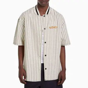 <span class=keywords><strong>Camicia</strong></span> di <span class=keywords><strong>jeans</strong></span> a <span class=keywords><strong>maniche</strong></span> <span class=keywords><strong>corte</strong></span> a righe sportive Vintage con ricamo personalizzato camicie di <span class=keywords><strong>jeans</strong></span> da <span class=keywords><strong>uomo</strong></span> di ultima moda di alta qualità - Product Image 1