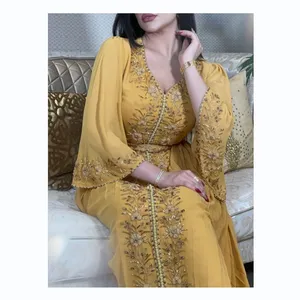 Lujo costura a mano con cuentas Abaya venta al por mayor Dubai Islam mujeres vestido manga larga tradicional musulmán ropa y accesorios romántico