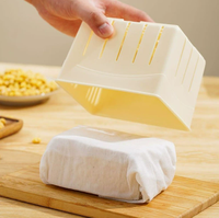 Outils de bricolage pour la fabrication de moules à tofu, boîtes à tofu en plastique, perforateurs à tofu, cadres à tofu. Approvisionnement direct des fabricants.