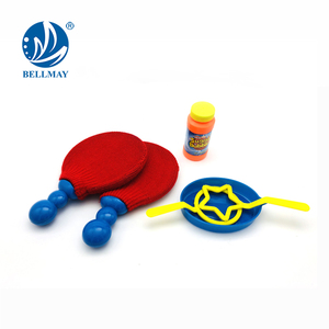 Bemay Toy Paddle Bubble Tennis Magic Bouncing And Passing Bubble con raquetas para niños - Product Image 4