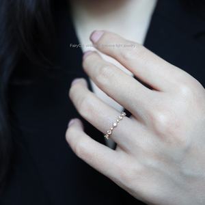 Bague en tungstène plaquée or, style féerique, élégante et polyvalente, ornée de zircon violet et de petits diamants, design doux et luxueux - Product Image 4