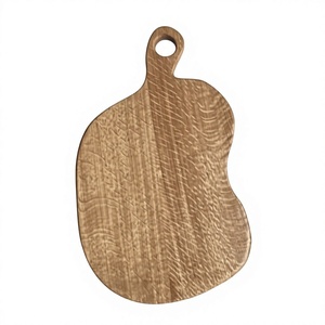Tabla de cortar de forma irregular con mango, apta para lavavajillas, ecológica, para uso en la cocina, ligera, con logo personalizado. - Product Image 1
