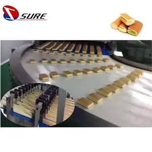 Línea de producción de pasteles de rollo suizo completamente automática de alta producción/máquina industrial para hacer pasteles de rollo suizo