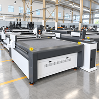 Machine de découpe d'inserts en mousse pour emballages en EVA, XPE, PE, EPE, pour étuis à outils, produits électroniques et équipements industriels