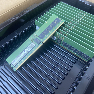 หน่วยความจำเซิร์ฟเวอร์แบบลงทะเบียน ECC DDR5 4800MHz ขนาด 32GB รุ่น M321R4GA3BB6 CQK RDIMM Ram DRAM Module M321R4GA3BB6-CQK - Product Image 2