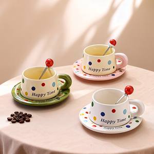 Ensemble tasse et soucoupe en céramique à pois « Happy Time » avec cuillère - Vaisselle <span class=keywords><strong>de</strong></span> table pour café/thé pour la maison joyeuse - Product Image 1