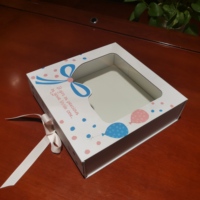 Fabricant d'emballages alimentaires, boîte cadeau carrée magnétique pliable en carton gris personnalisée avec logo imprimé, transparente pour sushis