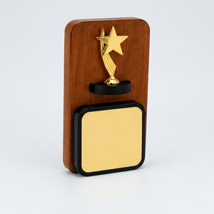 Premio de Metal Fundido a Presión, Grabado con Láser e Impresión UV, Diseño Portátil para Celebrar el Éxito - Product Image 1