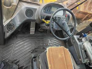 Komatsu WA600 usado de alta capacidad-Cargador de 6 ruedas de Japón | Carga de 28,5 T Ideal para proyectos de servicio pesado - Product Image 5