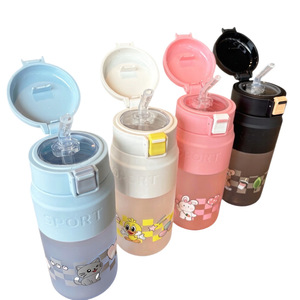 Cute Cartoon Straw Water Bottle For Children Portable Plastic Cup Frosted Gradient Sport Bottle With Graduations 1000Ml - Product Image 5