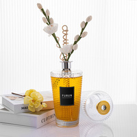 Bâtonnets de parfum d'ambiance à l'huile essentielle, sans MOQ, grand flacon diffuseur en verre transparent rouge surdimensionné de 1000 ml avec étiquette