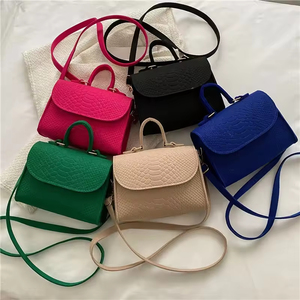 Bolso de Moda Popular para Mujer, Bolso de Hombro de Fieltro, Bolsos Simples de Color Sólido para Mujer - Product Image 1