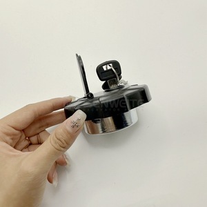 Bouchon de réservoir de carburant Senwitt 172122-14301 pour mini-excavatrices Yanmar série Vio - Product Image 1