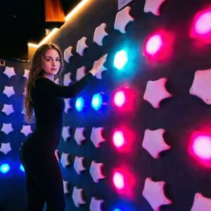 Le jeu interactif d'escalade murale numérique en plastique le plus populaire pour l'intérieur dynamise le centre de jeux - Product Image 4