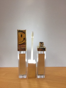 Brillant à lèvres avec lumières LED - Product Image 3