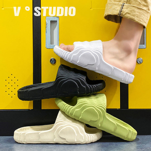 Estate da <span class=keywords><strong>uomo</strong></span> in PVC stampato 3D Pixel stile pantofole da <span class=keywords><strong>spiaggia</strong></span> all'ingrosso sandali Casual per fare il bagno a casa all'aperto per gli uomini - Product Image 1