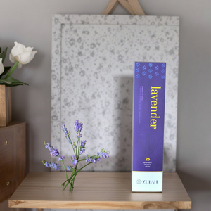 Varillas de incienso de madera de agar Premium para meditación y relajación - Product Image 1