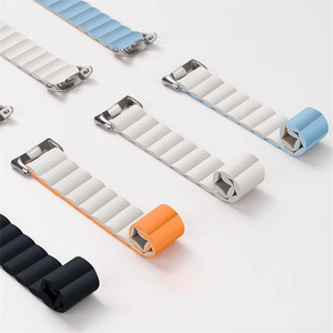 Accessoires pour bracelet intelligent, bracelet en silicone magnétique pour <span class=keywords><strong>Xiaomi</strong></span> Smart <span class=keywords><strong>Band</strong></span> 10, bracelet Mi <span class=keywords><strong>Band</strong></span> 9 8 - Product Image 5