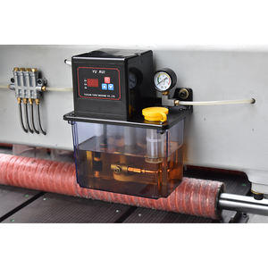 Máquina CNC de 3 Ejes JUNDE de 32.5KW para Perforación, Fresado y Biselado de Aluminio, Madera y Plástico, Precisión de ±0.1 - Product Image 4