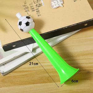 Trombetta a forma di pallone da <span class=keywords><strong>calcio</strong></span> per la Coppa Europea 2026, trombe in plastica per tifosi di <span class=keywords><strong>calcio</strong></span> - Product Image 2