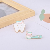 Broches en émail et brosse à dents, sourire clin d'œil broches à dents Badges de dentiste vêtements accessoires de décoration cadeau pour dentiste