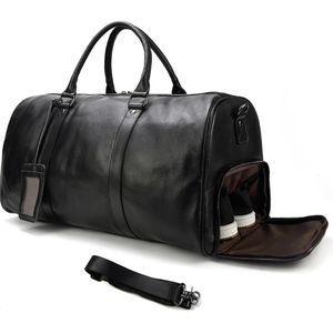 Bolsa de Viaje de Cuero Unisex Negra con Cierre de Cremallera, Correa Ajustable y Gran Capacidad - Product Image 4