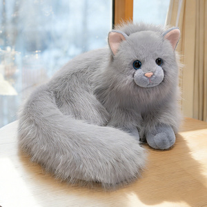 Lindo Peluche de Gatito Gris Blanco con Cola Grande, Muñeco de Gato de Peluche Suave, Regalo para Niños - Product Image 4