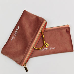 Pochette zippée personnalisée de luxe avec logo, sacs cosmétiques pour femmes, doublure en velours satiné, pochette zippée double couche - Product Image 2