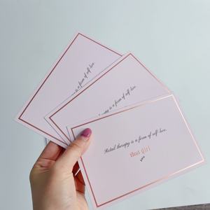 Cartes en papier rose de luxe avec estampage à chaud or rose - Cartes de remerciement personnalisées pour emballages de marque - Product Image 1