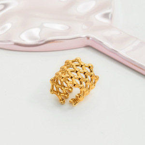 Bague en maille géométrique en acier inoxydable 18K, bijoux pour femmes, cadeau, design en forme de U - Product Image 4