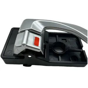 826102E010 door inner buckle  left 