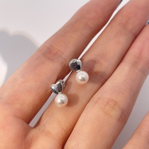 Pendientes de Perlas de Imitación en Forma de Corazón para Mujer, de Tianyu Gems, en Latón Chapado en Oro - Regalo - Product Image 4