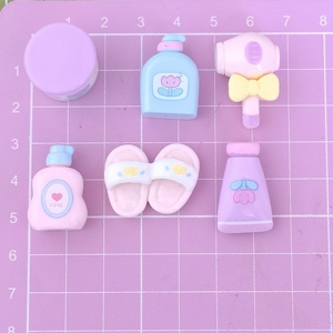 Nuovi Prodotti in Miniatura per Case delle Bambole: Shampoo, Ciabatte e Asciugacapelli Artificiali per la Cura Personale - Fornitore per la Creazione di Gioielli - Product Image 6