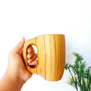 Elegante Taza de Té de Madera Hecha a Mano con Madera Natural que Ofrece una Ligereza, Durabilidad y Ecológicidad - Product Image 4