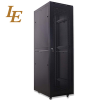 Rack de serveur LE, capacité de charge 1300 kg, rack de serveur pour centre de données avec panneaux latéraux séparés