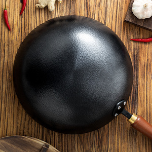 Wok Redondo Antiadherente Hecho a Medida, Estilo Maestro, Hierro Grueso Martillado, Proceso de Nitruración de 5 Capas, Solo Lavar a Mano - Product Image 3