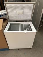 Réfrigérateur et congélateur coffre solaires sans givre 208L DC12V/24V avec panneau solaire et batterie pour usage extérieur, camping-car et domestique